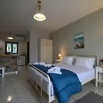 μαϊστράλι Kotronion (West Mani)