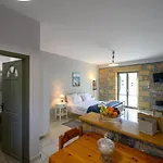 μαϊστράλι Apartment *