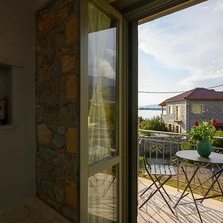 Apartment μαϊστράλι Kotronion (West Mani)