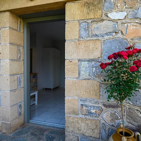 μαϊστράλι * Kotronion (West Mani)