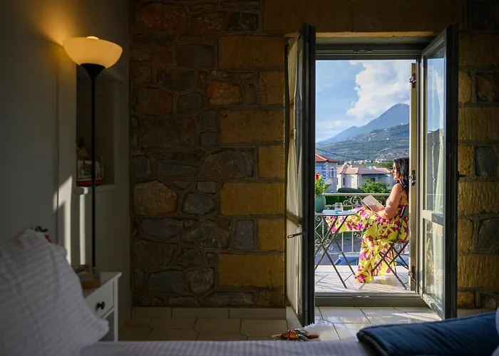 μαϊστράλι Kotronion (West Mani)